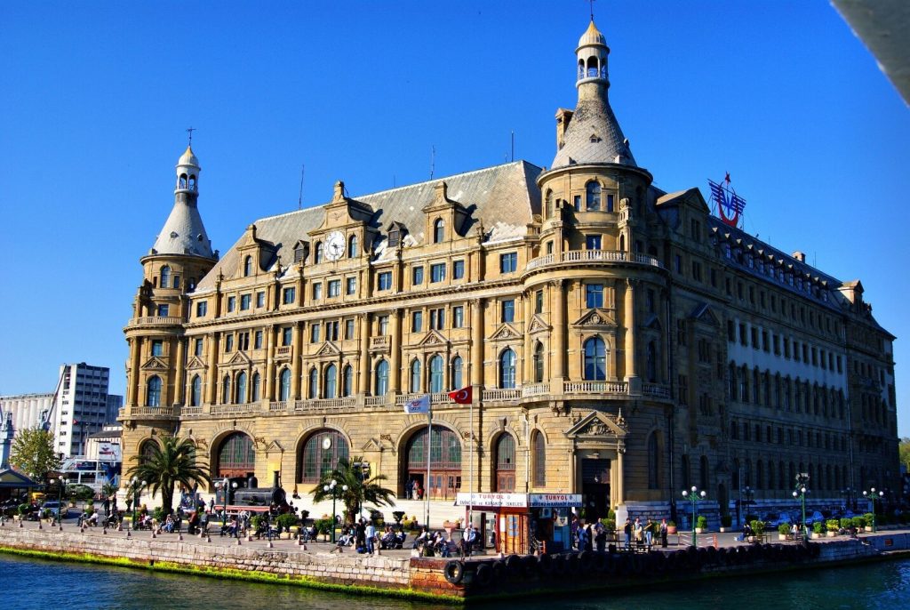 trippybug, cheap flights, cheap hotels, the hydarpasa train sation