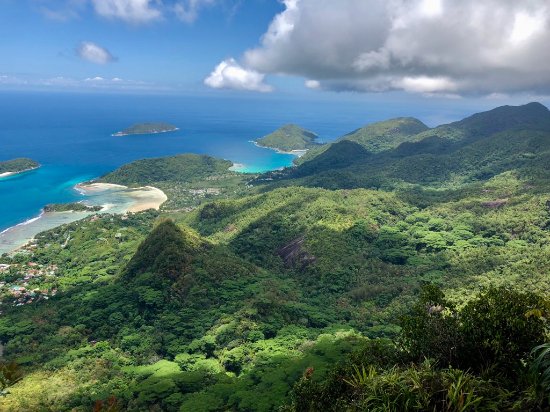 morne blanc trail, seychelles