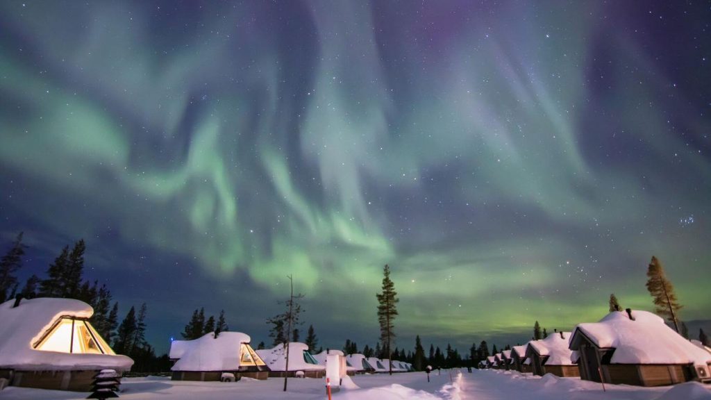 trippybug, cheap flights , cheap hotels , Aurora Borealis