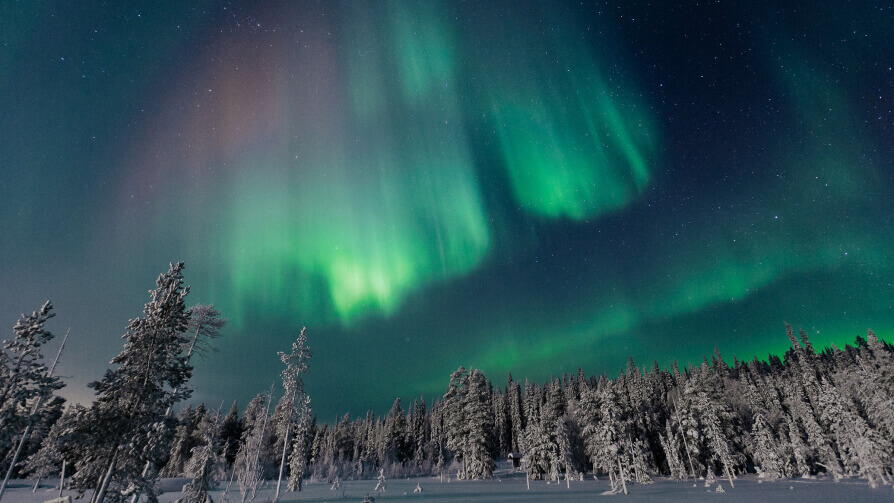 northern lights , Aurora Borealis