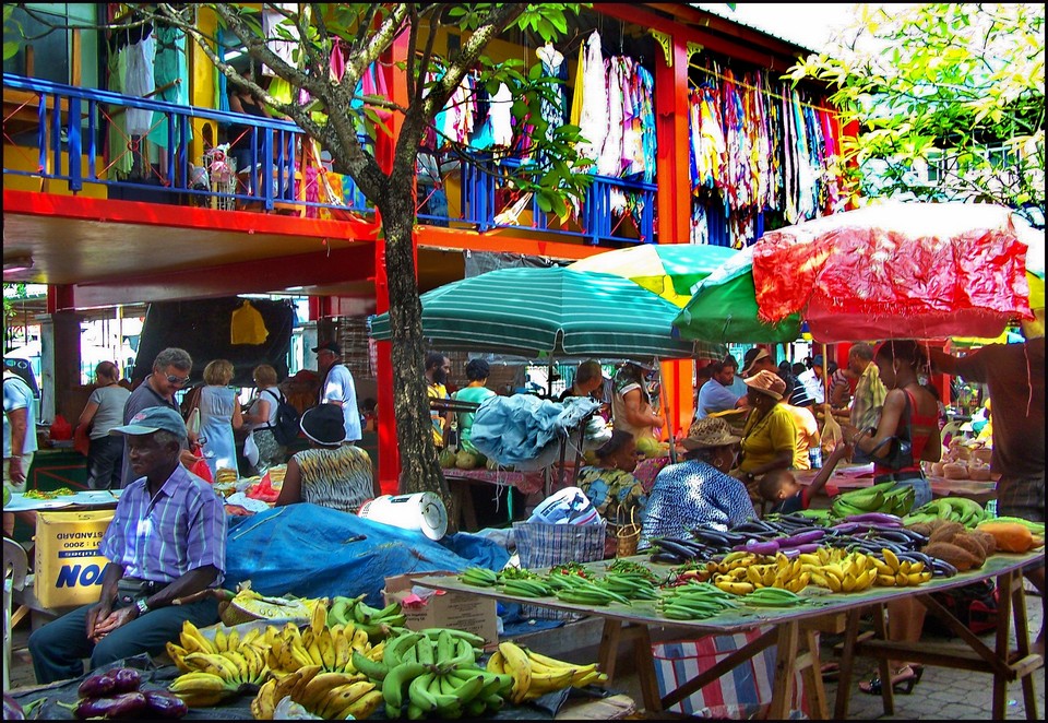 market in seychelles,