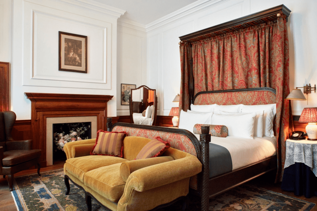hotels in london