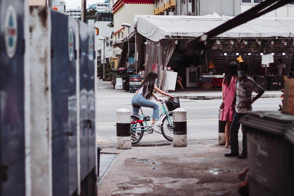 singapore women,
