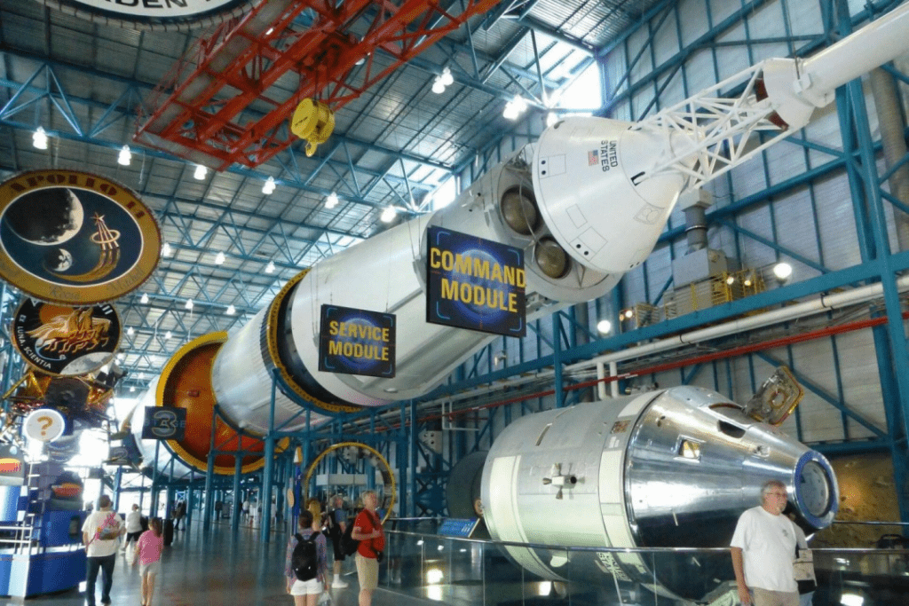 kennedy space center , orlando, trippybug,