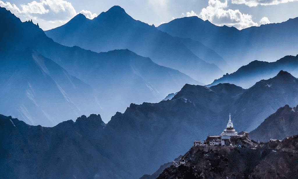 cheap hotels, mountains
