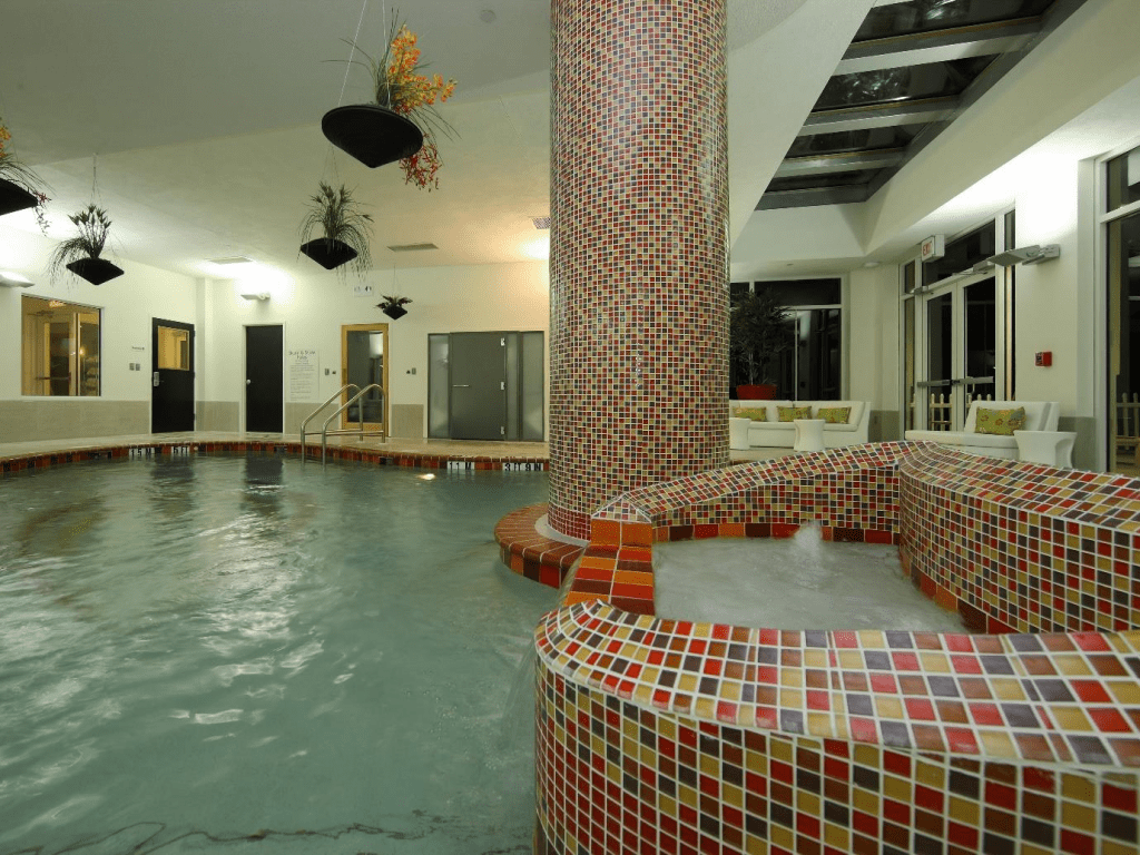 hotels with private jacuzzi in room