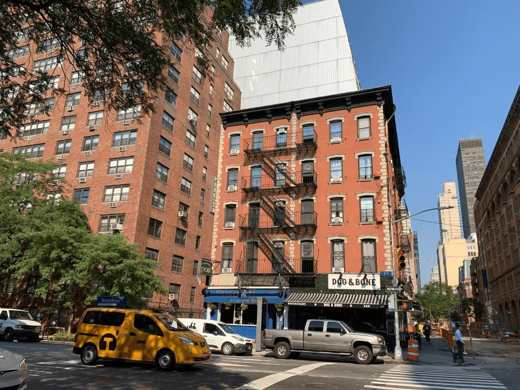 trippybug, cheap travels, new york, hotels,