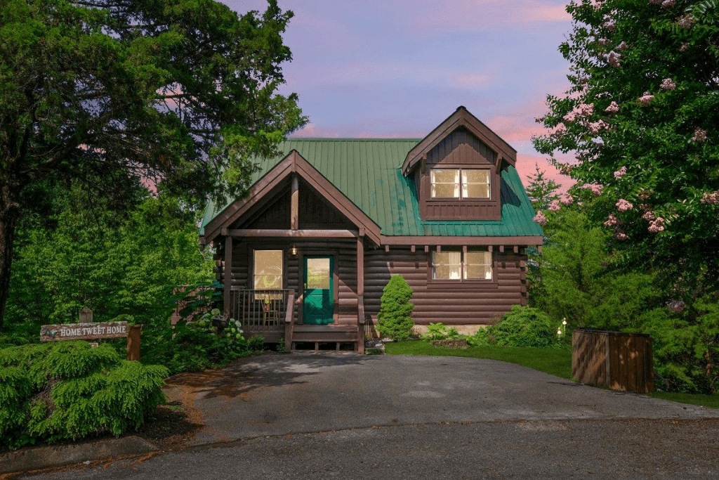 home tweet home resort,