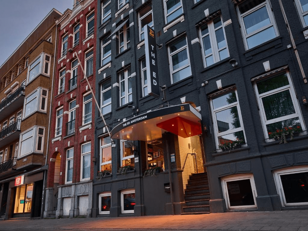 hotels in amsterdam,