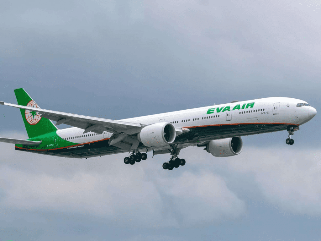 eva air,