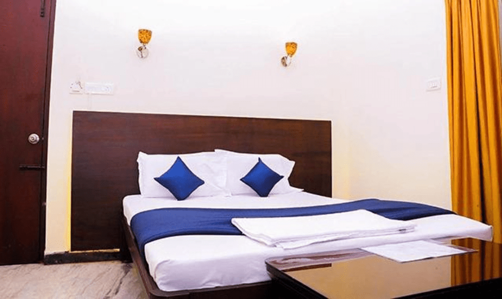 cheap hotels, trippybug,