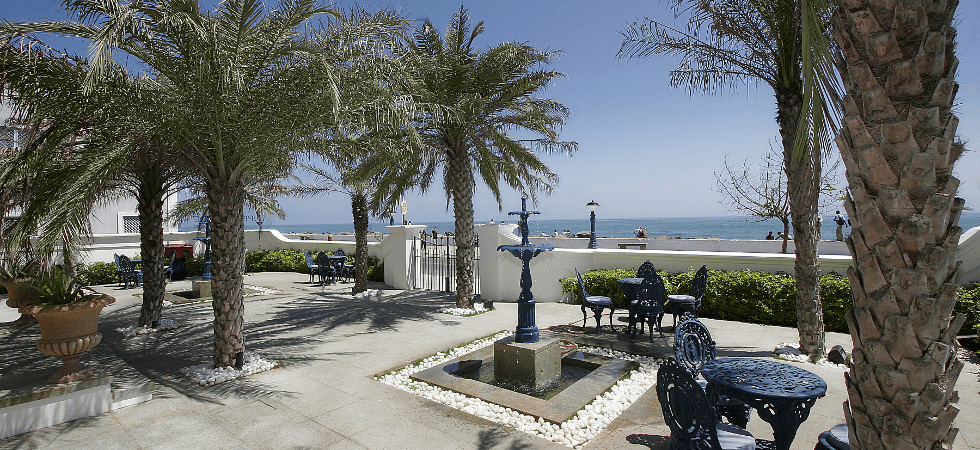 promenade hotel,