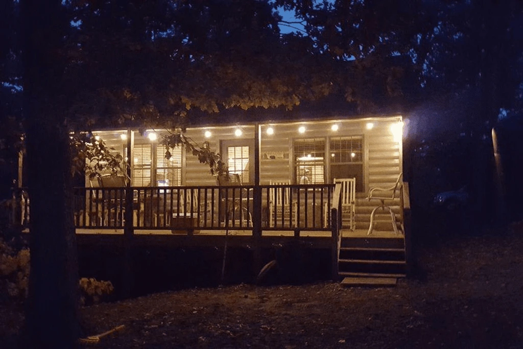 Roar-of-the-Wilderness-Pet-Friendly-Hotels-In-Helen-GA