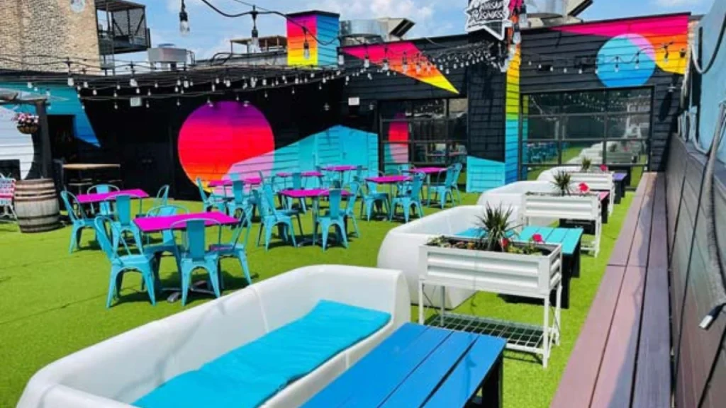 Whisky-Business-rooftop-rooftop-bars-Chicago