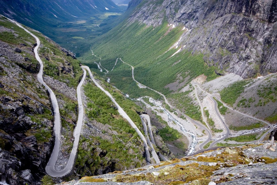 Trollstigen-Mountain-Road-Norway-Most-Dangerous-Roads-In-The-World