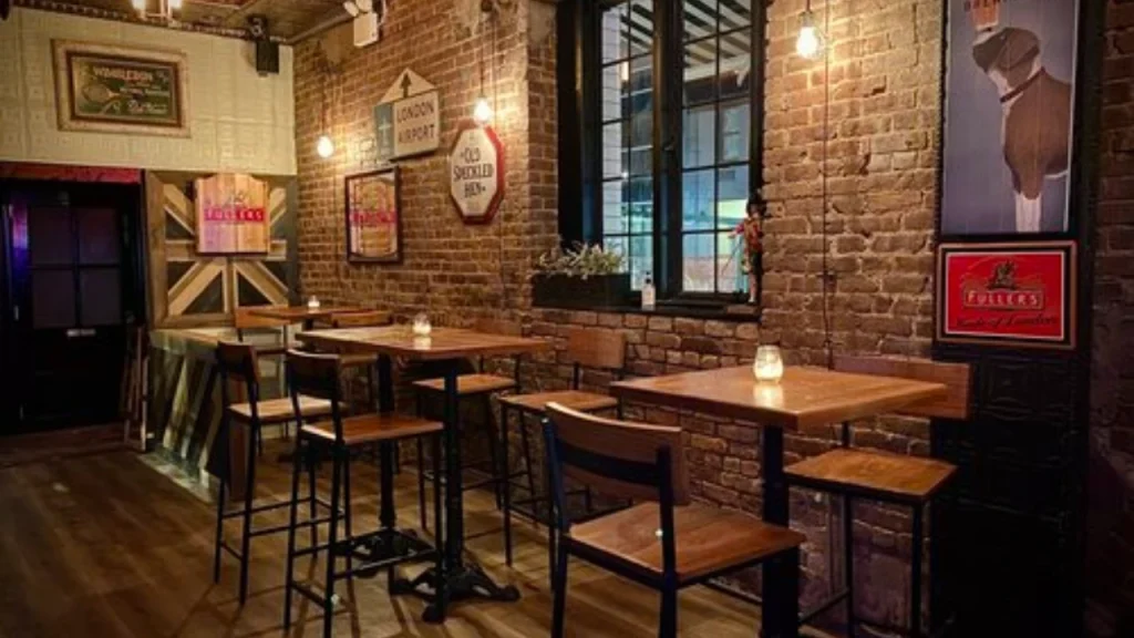 Dog-Bone-Dog-Friendly-Restaurants