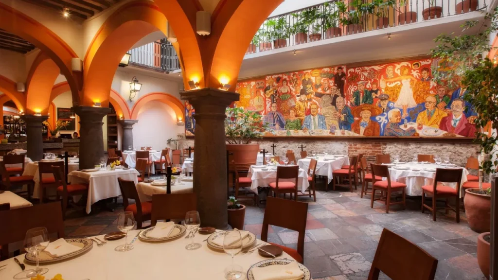 EL MURAL DE LOS POBLANOS-Best-RESTAURANTS IN MEXICO CITY