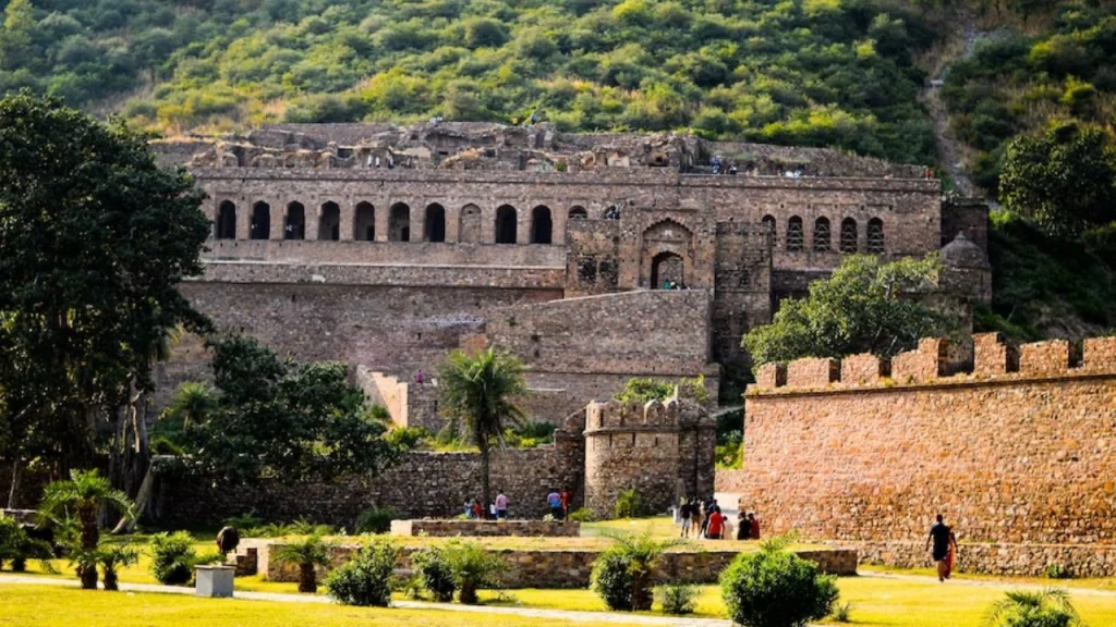 Bhangarh Fort, Rajasthan-Haunted Places In India