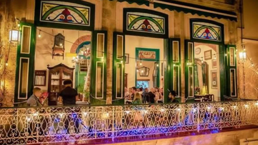 LOS-MERCADERES-Best-Restaurants-in-Cuba