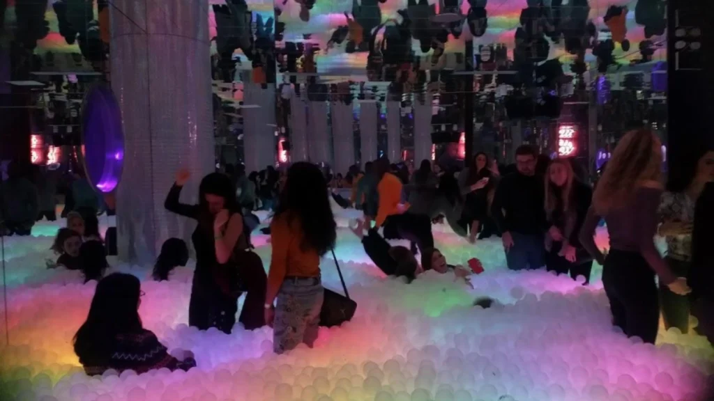 Loosen up at ballie ballerson-Things to Do in Shoreditch